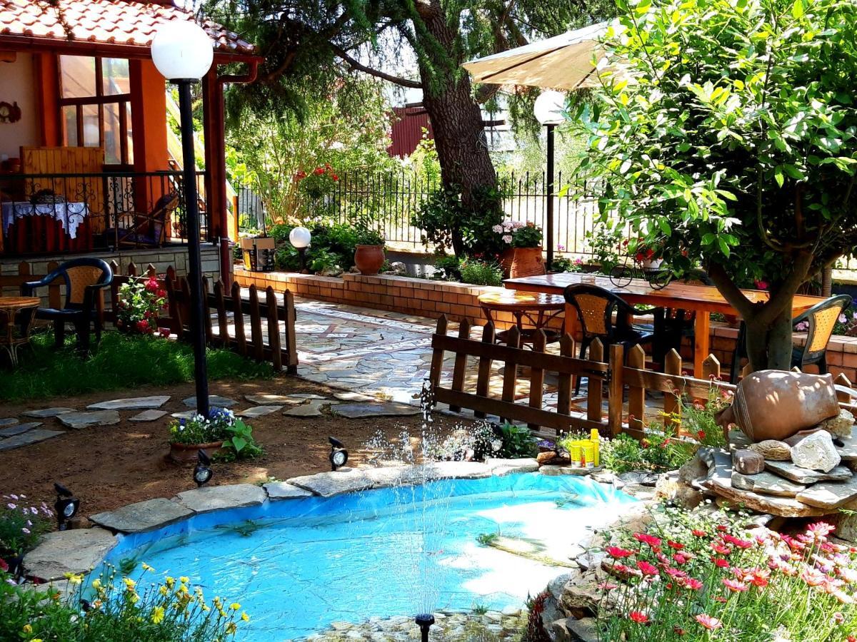 Handmade Peaceful Cozy House Near The Beach Nea Kallikrateia Exteriör bild