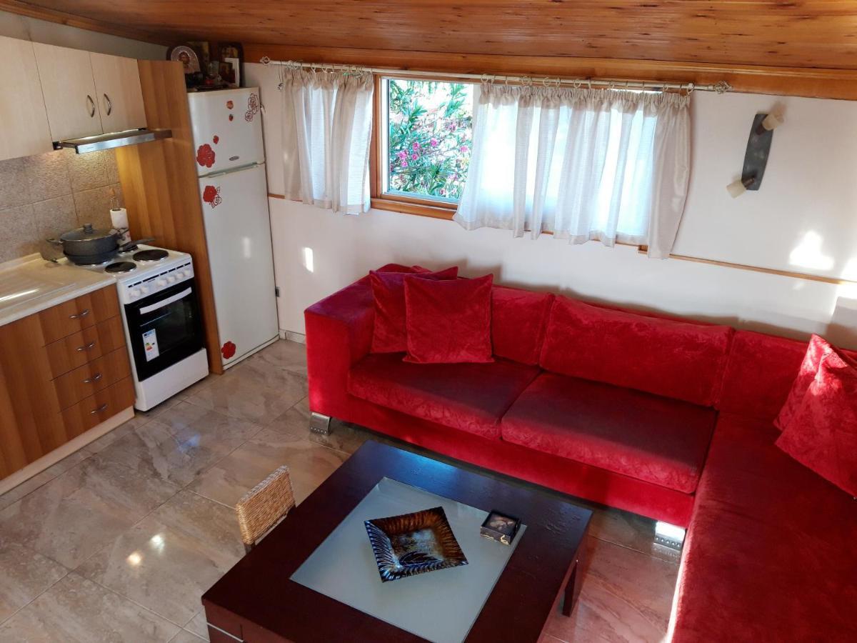 Handmade Peaceful Cozy House Near The Beach Nea Kallikrateia Exteriör bild